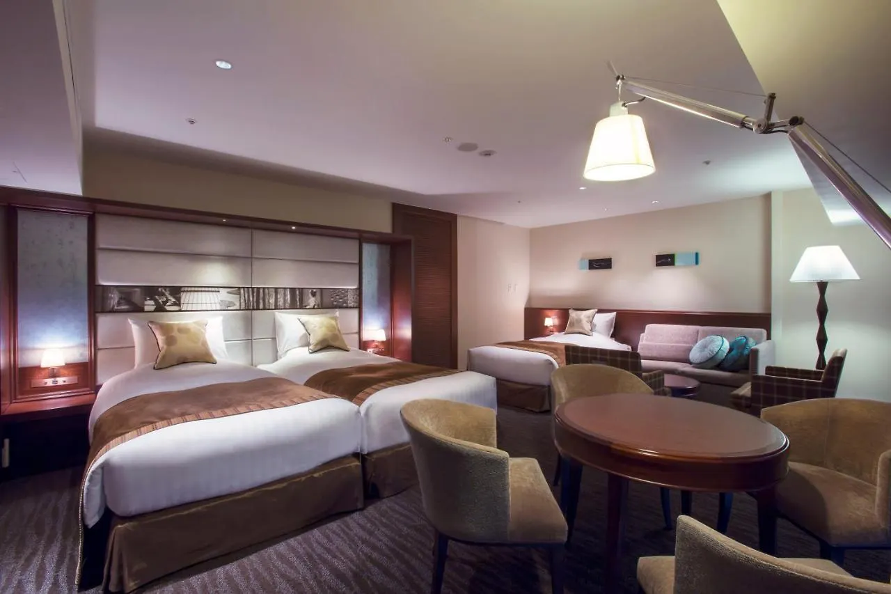 Kyoto Century Hotel 4*,